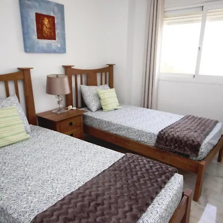 Three-bedroom In Casares Costa Appartement Estepona