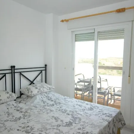 Three-bedroom In Casares Costa